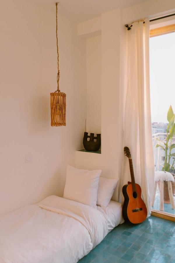 Blue Waves Boutique Hostel Tamraght المظهر الخارجي الصورة
