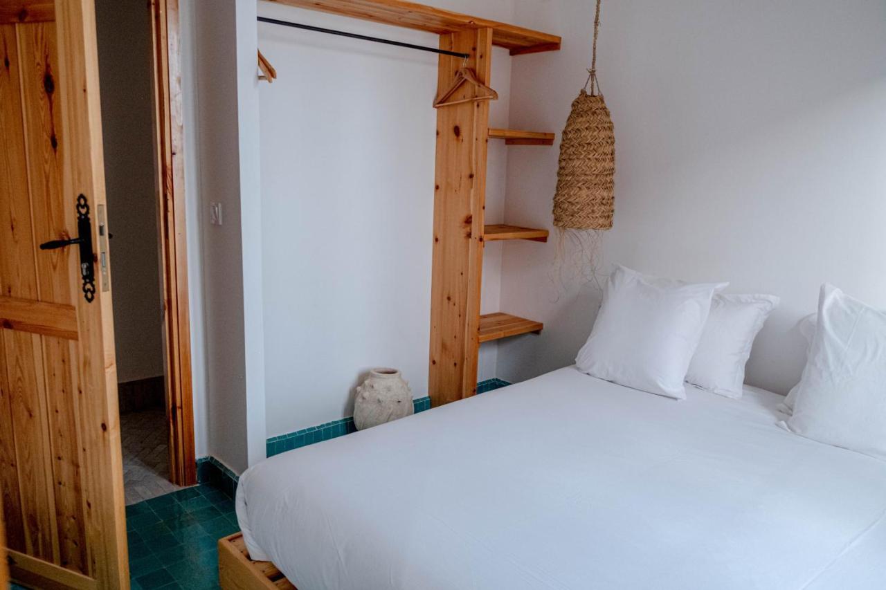 Blue Waves Boutique Hostel Tamraght المظهر الخارجي الصورة